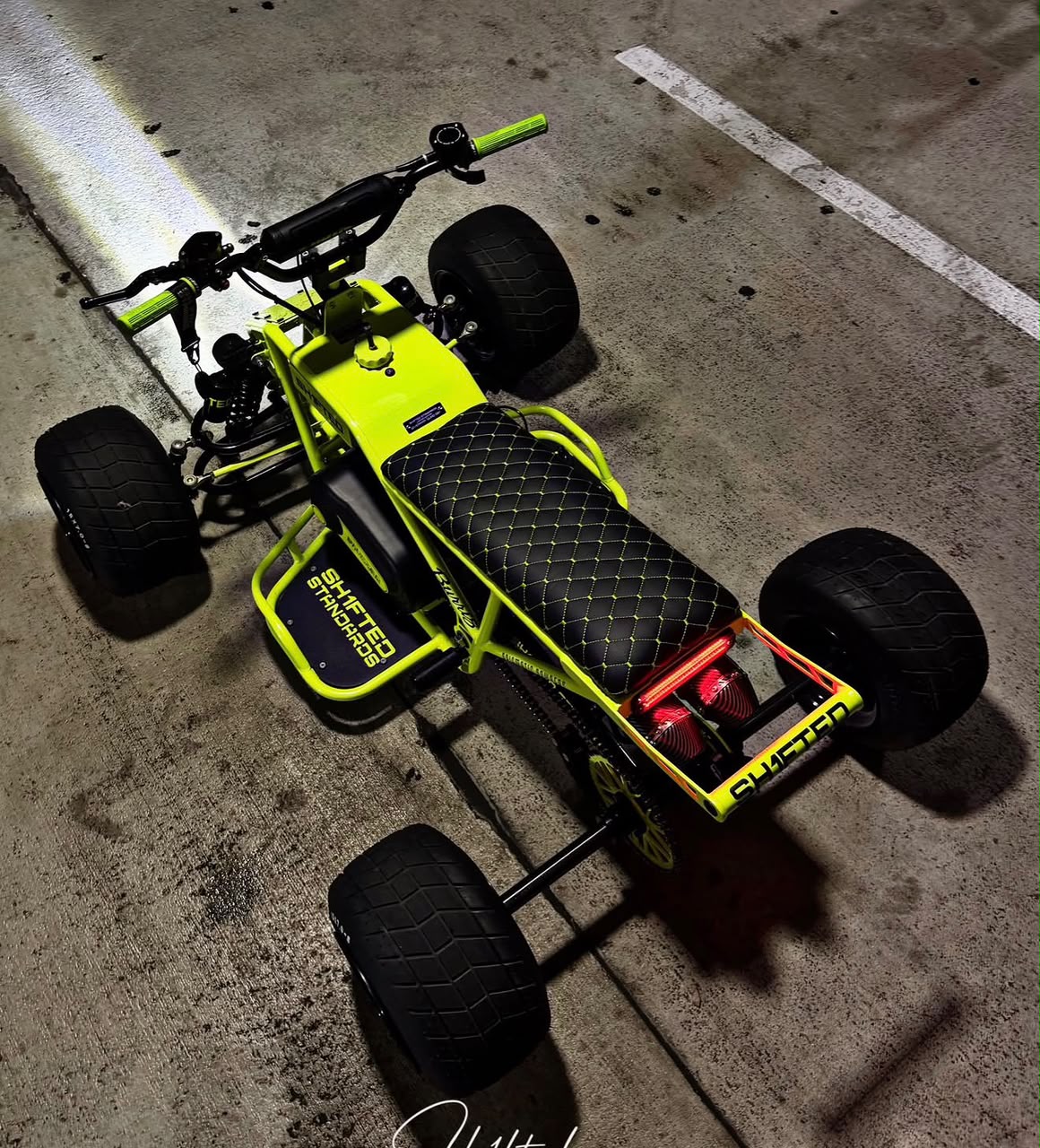 Neon Ghost Gas Mini Quad